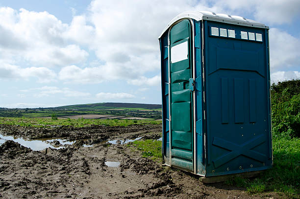 Best Portable Restroom Setup and Delivery  in Barrington, NJ